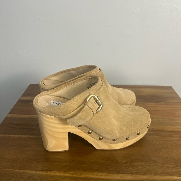 Steve Madden Hilde Tan Suede Leather Studded Clogs size 10 - Picture 2 of 9